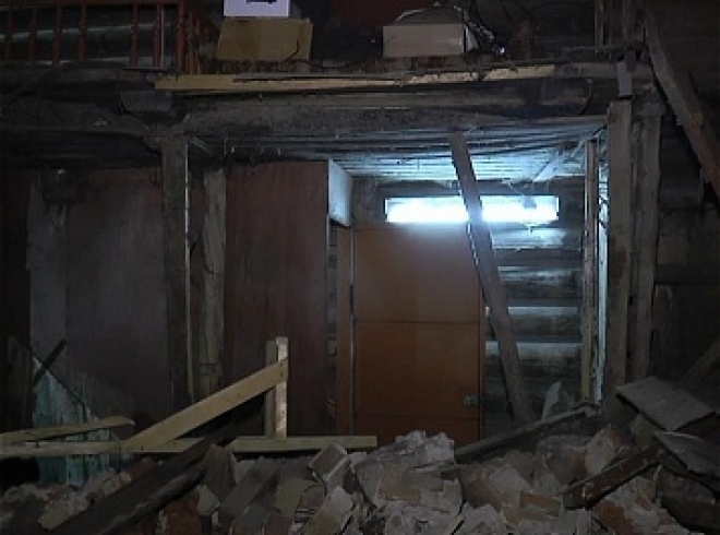 В Казани ночью рухнула стена жилого дома на Нариманова