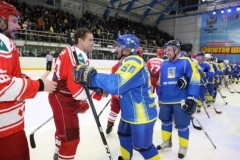 Новости  - «Легенды хоккея СССР» обыграли сборную Набережных Челнов