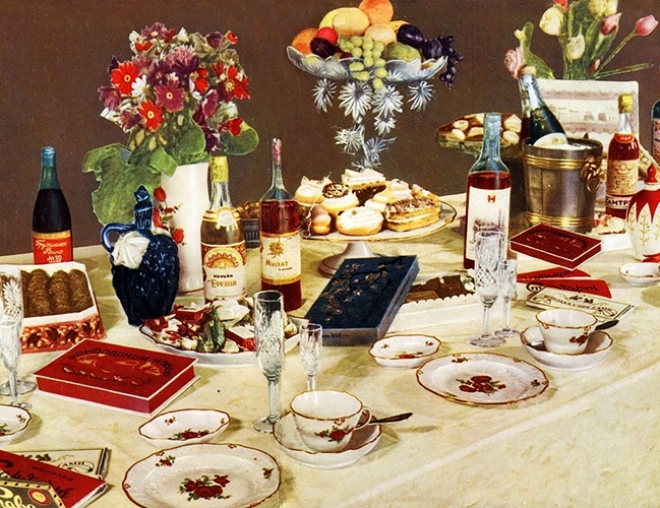 Новогодний стол по-советски — нестареющая классика