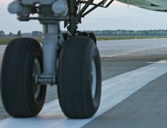 Новости  - В аэропорту Казани из-за отказа двигателя экстренно сел самолет АН-26