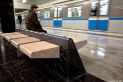 Новости  - На трёх станциях казанского метро установили лавочки