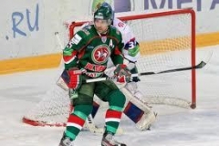 Новости  - Курьезный автогол Зарипова помог «Нефтехимику» выиграть у «Ак Барса»  (Татарстан)