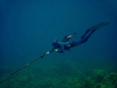 Новости  - В РТ спасатели ищут пропавшего во время подводной рыбалки на Каме мужчину