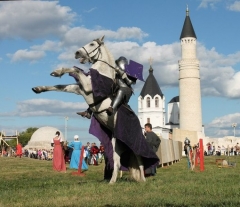 Новости  - Казанцев доставят на средневековый фестиваль «Великий Болгар» на автобусах