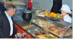 Новости  - Спортсмены Универсиады в Казани съедят 800 тонн еды