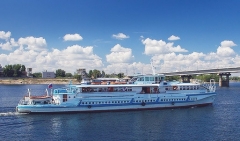 Новости  - Прогуляться вверх по Волге на теплоходе можно до окончания летней навигации