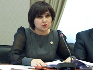 Детский омбудсмен в РТ Гузель Удачина взяла под контроль ситуацию с 15-летней школьницей и ее учительницей
