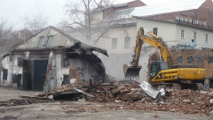 Новости  - В Казани снесли незаконно построенную трехэтажную мини-гостиницу