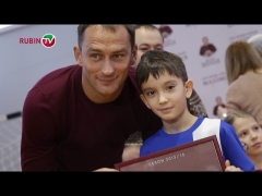 Новости  - Казанских детей будет тренировать детский клуб Рыжикова