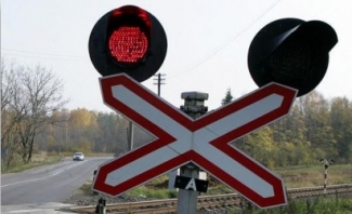 В Татарстане «КАМАЗ» въехал в рельсовый автобус