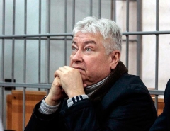 Новости  - СМИ: Роберт Мусин пытается выйти из СИЗО