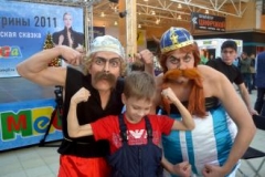 Новости  - В Казани за ожившую витрину МЕГА подарила сертификат на 100 тысяч рублей